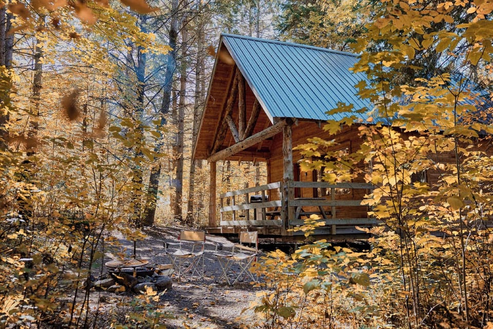Huttopia Les 2 Lacs - Laurentides Hotel in Quebec