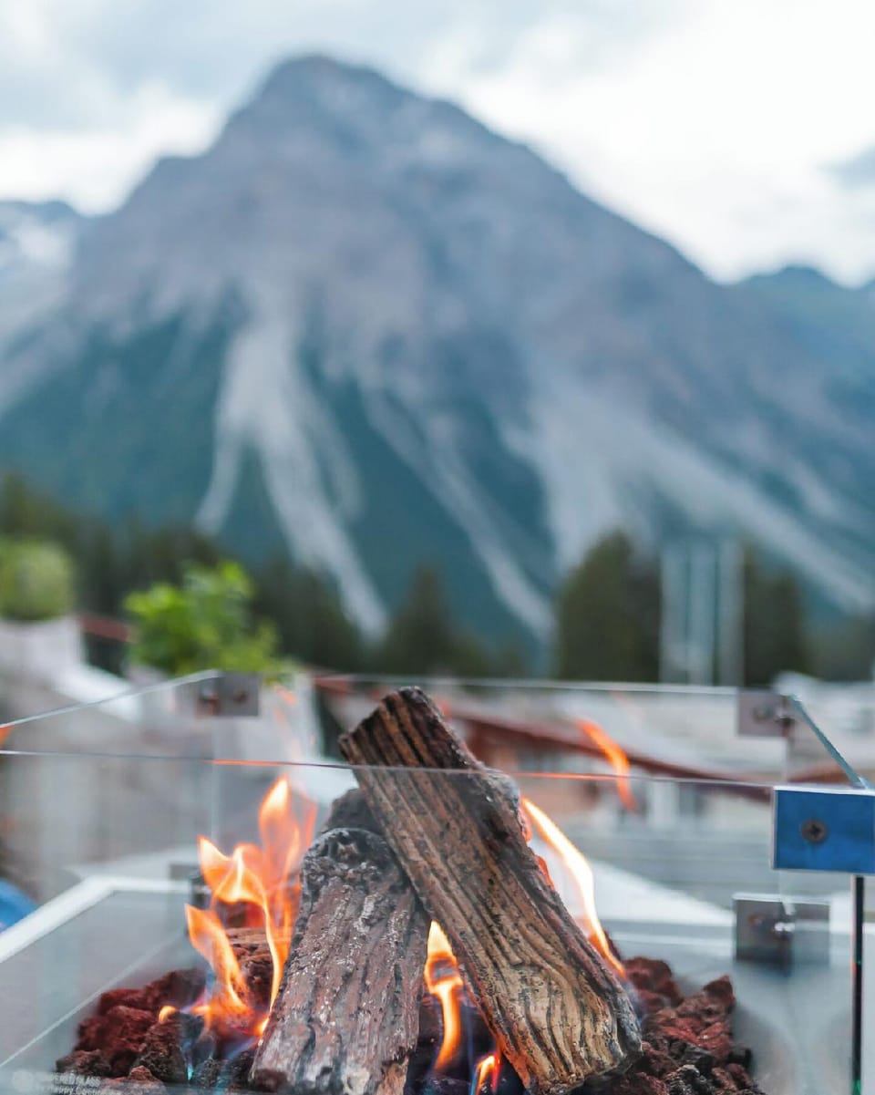 Hotel Quellenhof - Self Check-in & Adults Only Hotel in Arosa