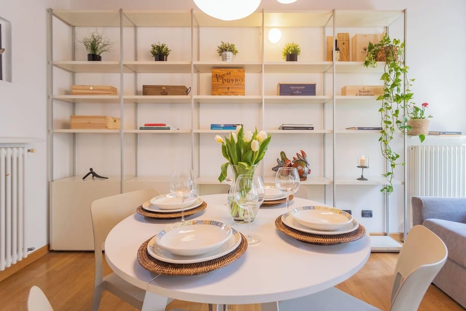 Vico Garden-203 by Rent all Como Hotel in Como