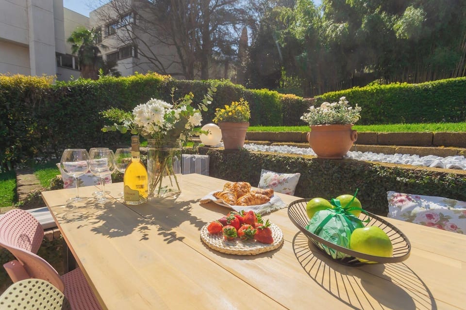 Vico Garden-203 by Rent all Como Hotel in Como