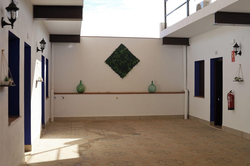 Hospedium DLJ Hostal La Paz Marmolejo Hotel in Andújar