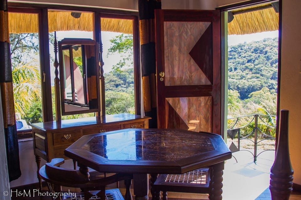 Sabi Star Accommodation Hotel in Zimbabwe