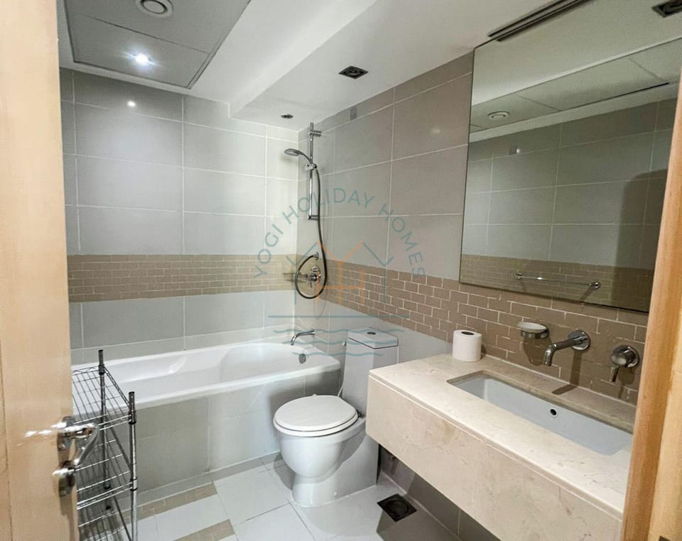 302 BLAKELY TOWER Hotel in Dubai