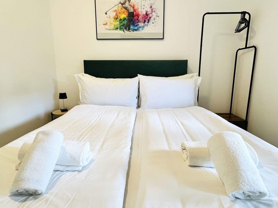 GuestHouse Magliaso Golf Hotel in Canton of Ticino