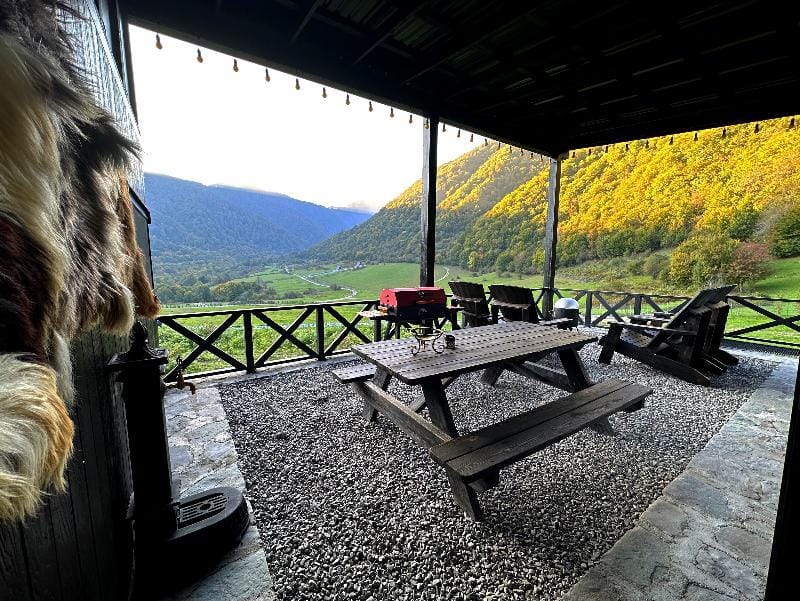 Runaway House - Qalaciq Hotel in Azerbaijan