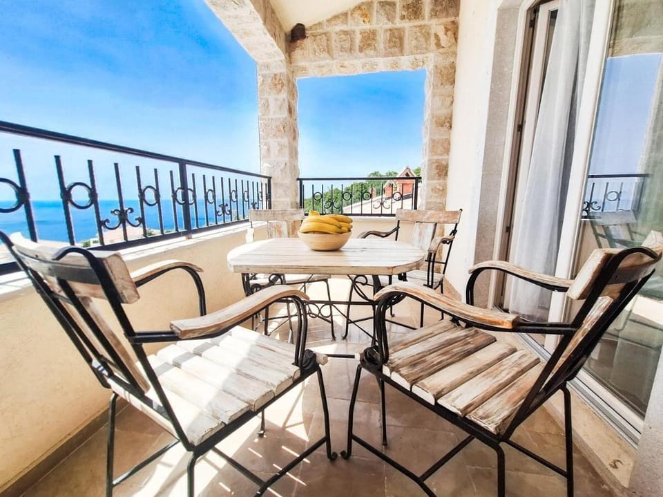 Casa Oliva Villas Hotel in Budva Municipality