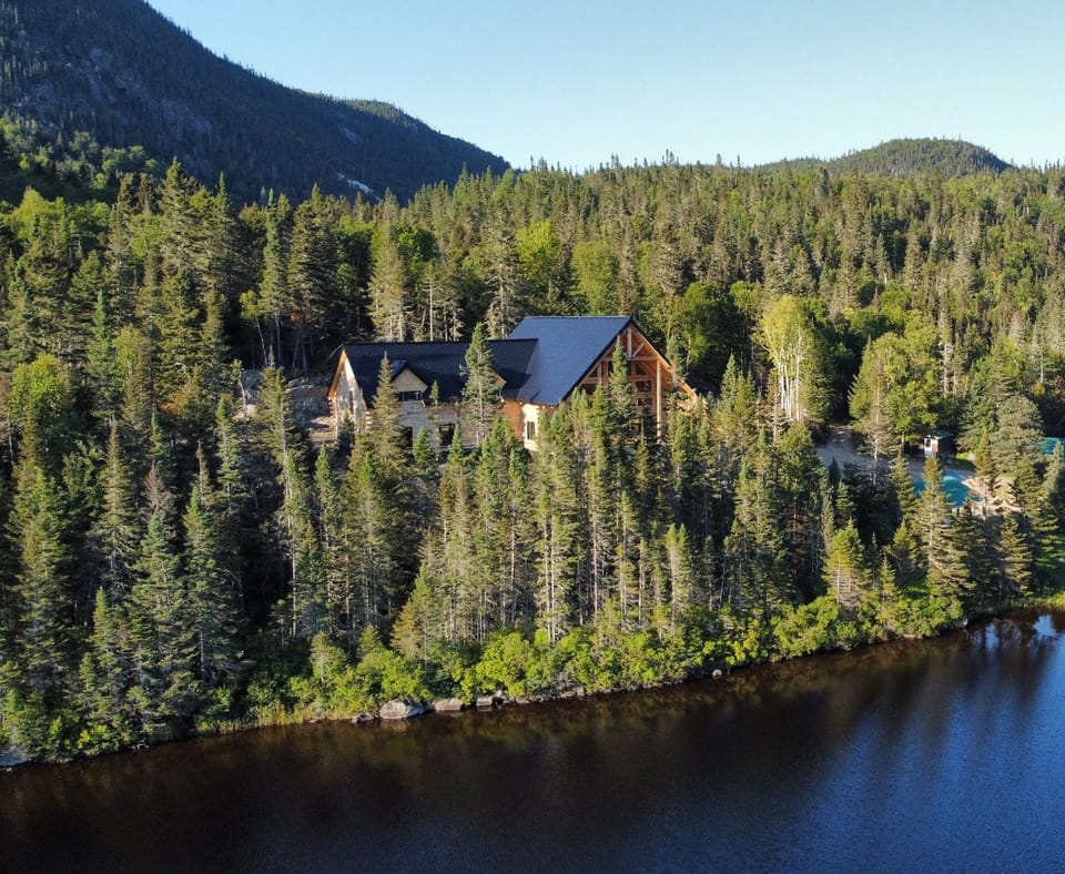 Auberge Boréale de Charlevoix Hotel in L'Anse-Saint-Jean