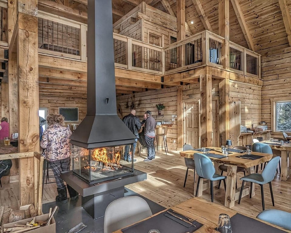 Auberge Boréale de Charlevoix Hotel in L'Anse-Saint-Jean