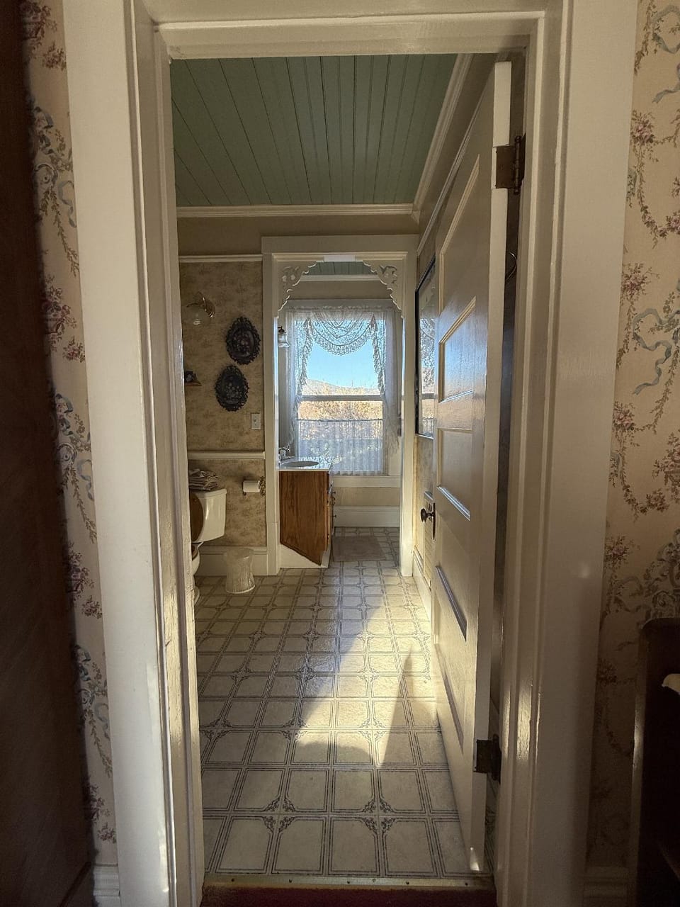 Roseberry House Bed & Breakfast Hotel in Sierra Nevada