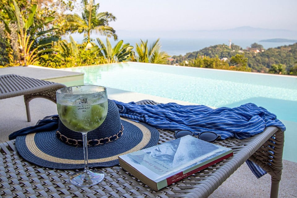 Charmosa Suíte em Sambaqui Hotel in Florianopolis
