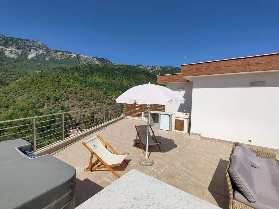 Sunny Side Resort & Spa Hotel in Budva Municipality