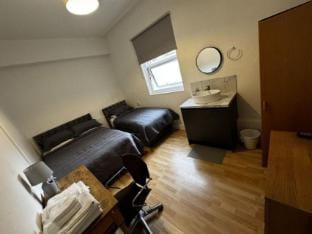 Sterling House B&B Heathrow Hotel in Hounslow