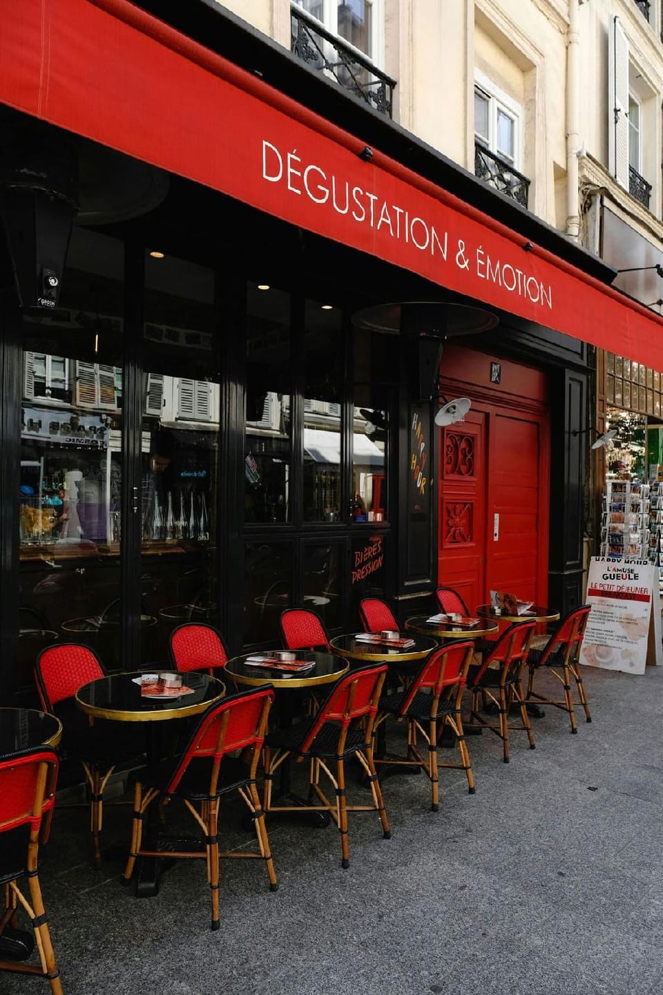 Résidence GUESDE Hotel in Levallois-Perret