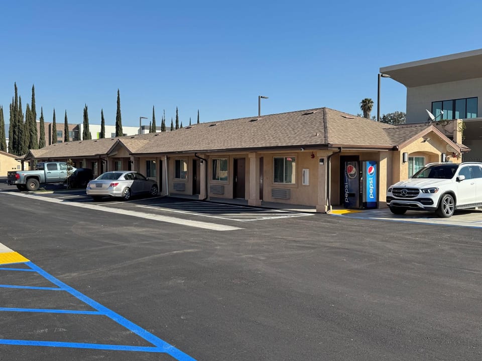 Dutch Motel Hotel in Loma Linda