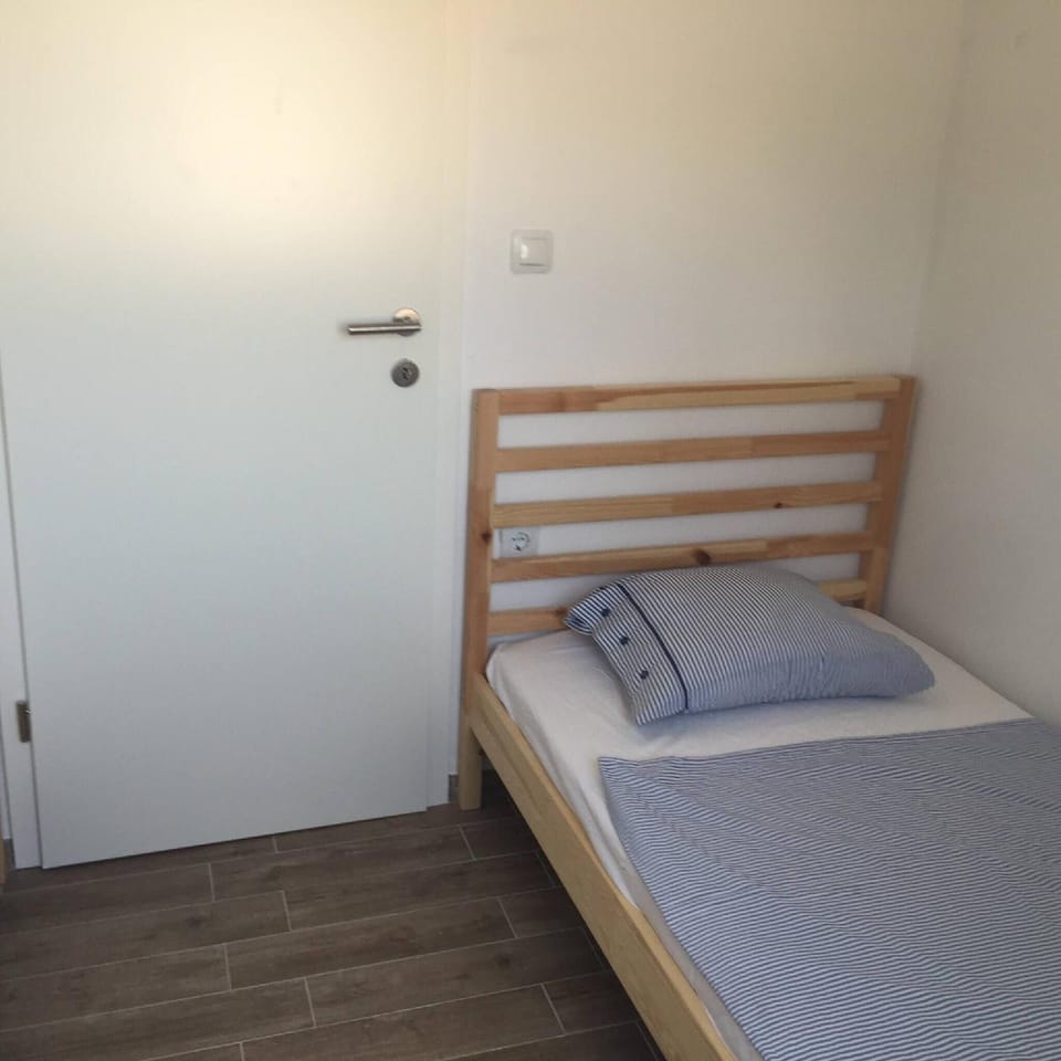 Charming Apartment in Lukovo Šugarje With Mountain Views Hotel in Lika-Senj County