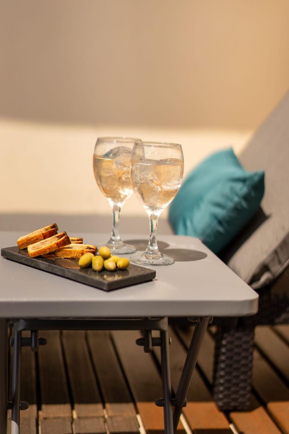 Top Floor, Nest in Mandara Beach - Cote d'Azur Hotel in Antibes