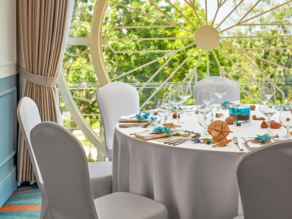 Mercure Nha Trang Beach Hotel in Nha Trang