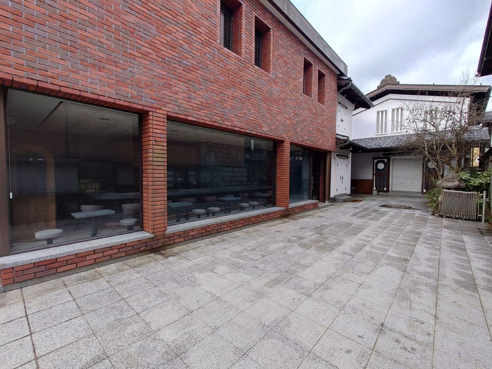 Takayama stay Kakitsubata Hotel in Takayama