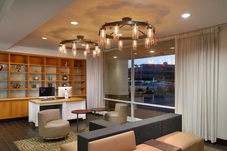 Holiday Inn Clark - Newark By IHG Hotel in Rahway
