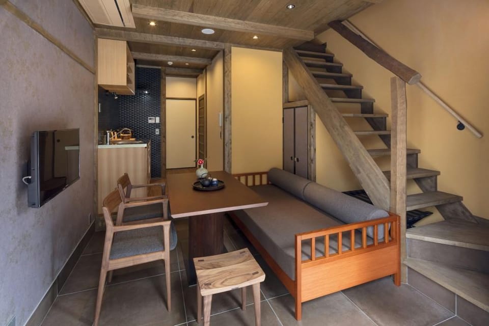 Hanagoromo Hotel in Kyoto