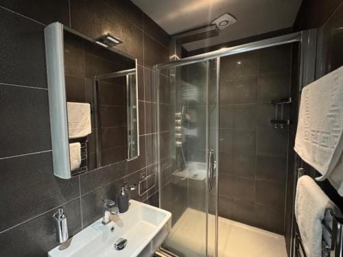 Stylish, Central Apartment in Clifton Hotel in Bristol