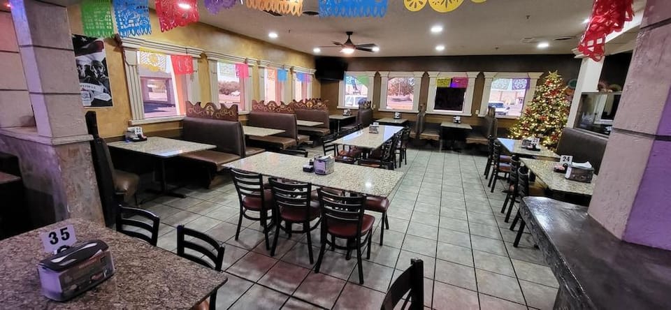 American Inn Cleburne Hotel in Cleburne