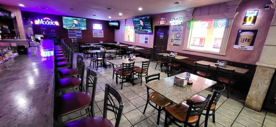 American Inn Cleburne Hotel in Cleburne