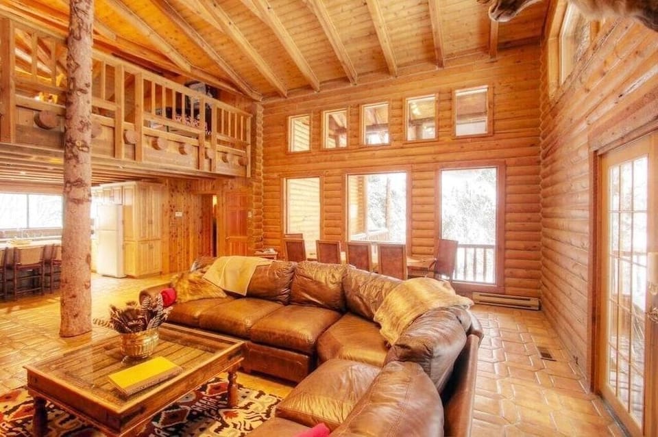 Log Cabin on the Stream Hotel in Sundance