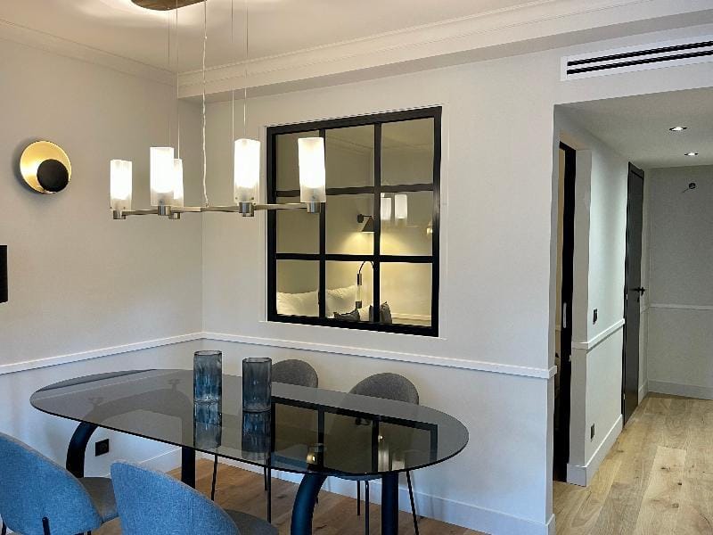 Alfred Suites Hotel in Dijon