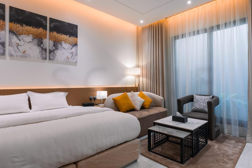 Riyadh Luxury - Irqah Hotel in Riyadh