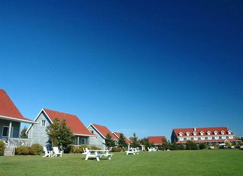 Stanley Bridge Country Resort Hotel in Prince Edward County