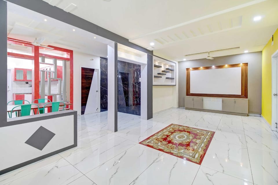 Collection O Guntur Gorantla Panchayathi Office Hotel in Guntur