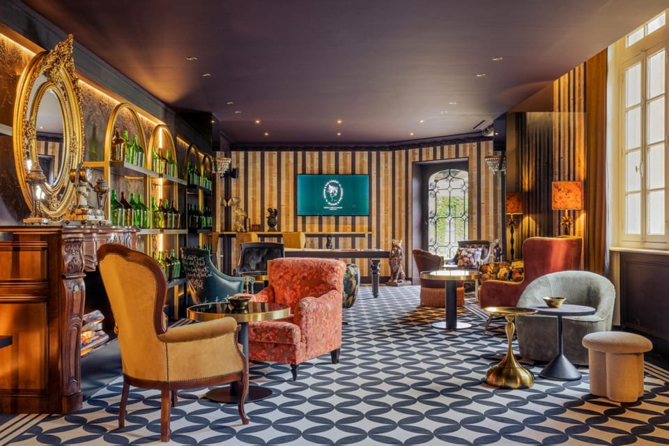 Bar/lounge