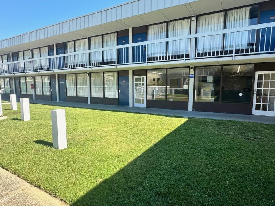 Motel 6 Lugoff, SC Hotel in South Carolina