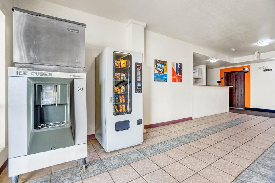 Motel 6 Moriarty, NM Hotel in New Mexico