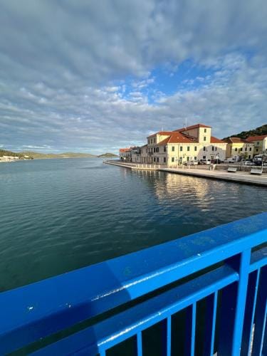 Rooms Perina Tisno Hotel in Tisno