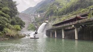Sitting Forget·Shanyun Homestay (Anji Canglong Baipu Branch) Hotel in Hangzhou