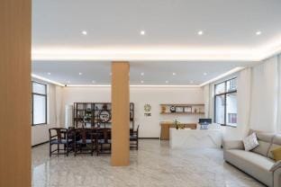 Floral Hotel·Qingyu hotel (Tonglu OMG Heartbeat Paradise Branch) Hotel in Hangzhou