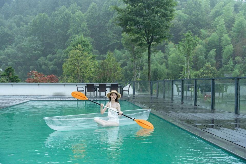 Anji Wenshan tired late · See mountain view cloud holiday light luxury hotel Hotel in Hangzhou