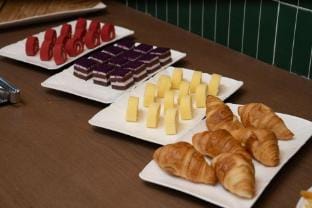 Junye International Hotel, Yangzhou High-speed Rail East Station Hotel in Jiangsu