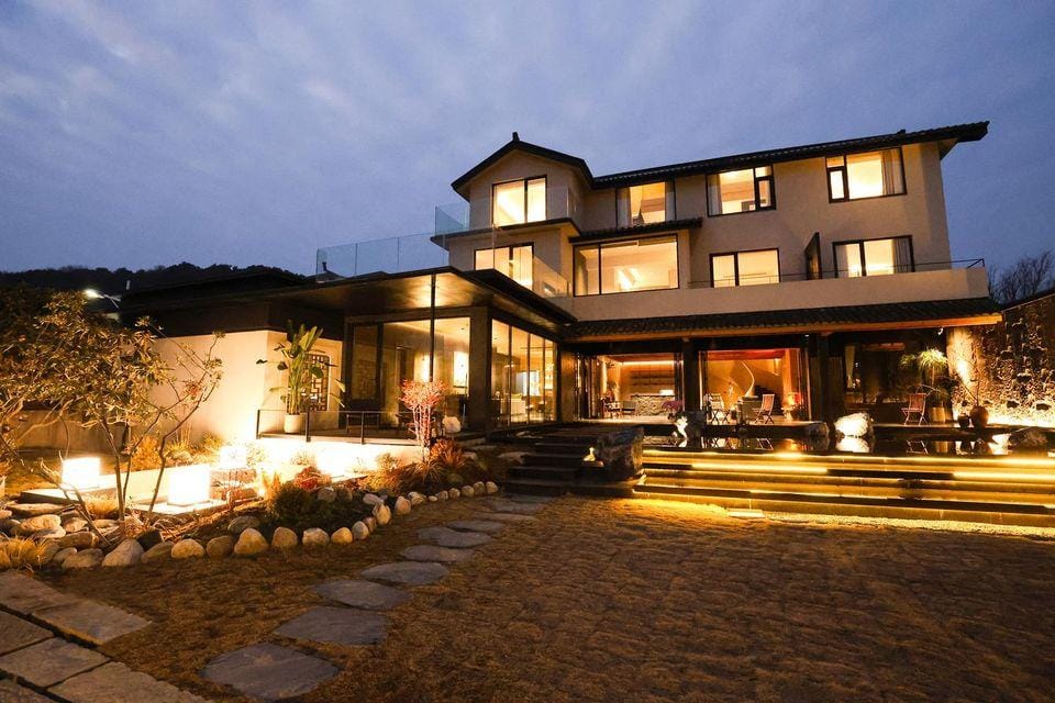 Suzhou Banshan Liyuan Hot Spring Resort Homestay (Taihu Xishan Scenic Area) Hotel in Suzhou