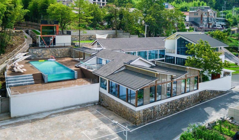 Anji Moshang Yungui Cloud Holiday Homestay (Yunshang Grassland Branch) Hotel in Hangzhou