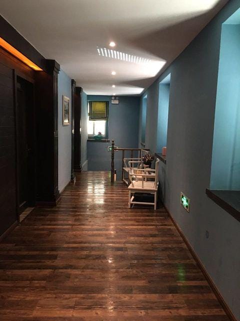 Yading Jingmi Xiaoying Inn Hotel in Sichuan