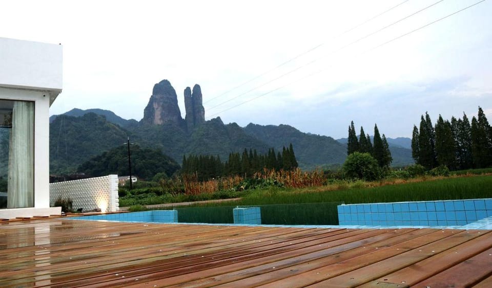 MOUNTAIN FIELD  FLOWER HOUS Hotel in Zhejiang