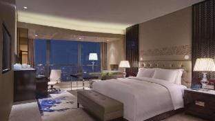 Bailan·Voice-activated Smart Hotel (Kaihong Plaza Haizhongzhou International Plaza) Hotel in Zhejiang