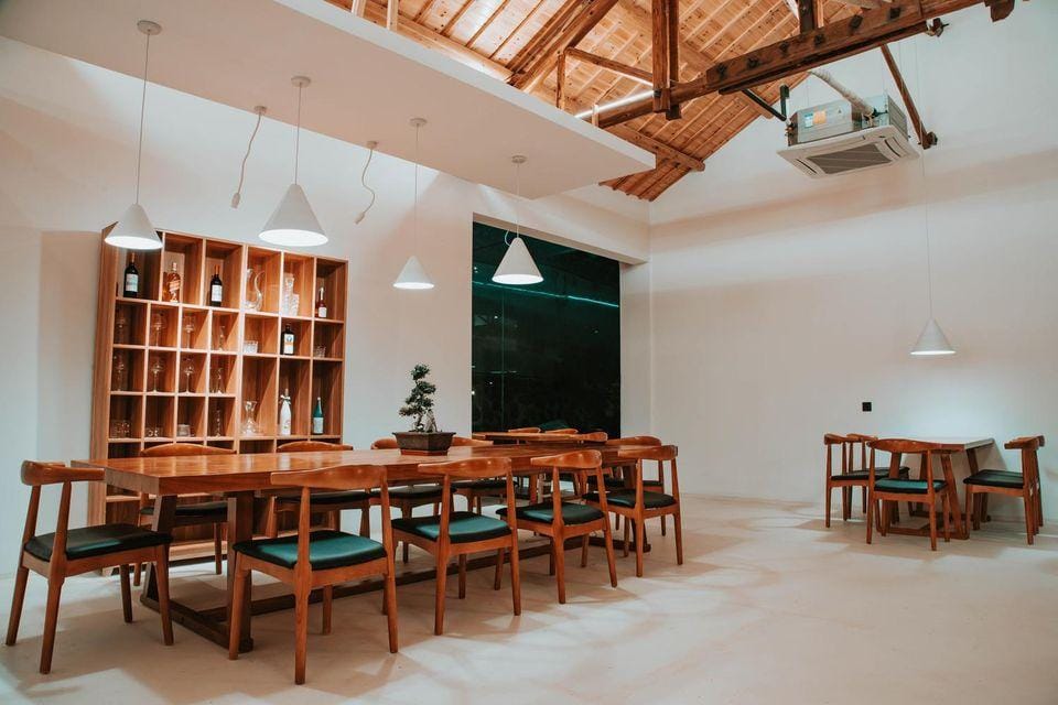 At All Seasons Guesthouse Hotel in Hangzhou