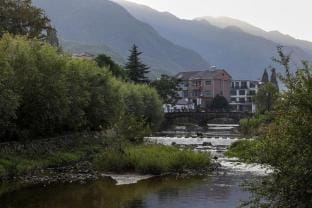 Yunshang Grassland Anji Yunshang Jiayuan Homestay Hotel in Hangzhou