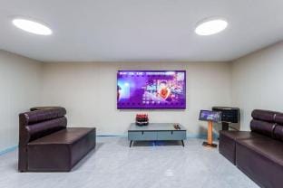 Xixi Yashe Homestay Hotel in Shanghai