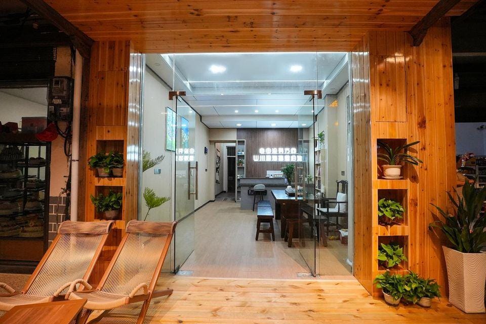 Cloud Small Stack Homestay Hotel in China