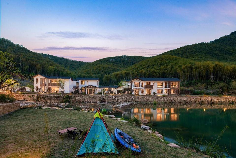 Tingjian Mountains | Luxury Wild Private Hot Spring Resort (Anji Yunshang Grassland) Hotel in Hangzhou